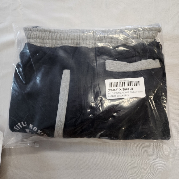 Title Boxing Men's Black Grey Training Joggers Warm Pockets, sz XL - Picture 3 of 15